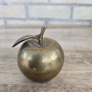 🍎 Vintage Brass Apple Bell